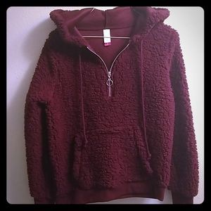 NWOT FUZZY SWEATER
